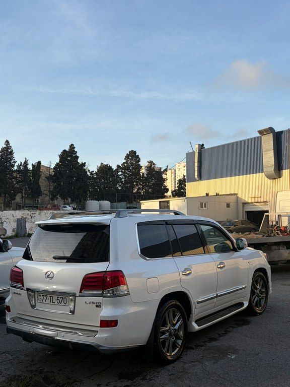 Lexus LX 570, 5.7 L, 2010 il, 220 000 km — Avtomobillər, Bakı (6)