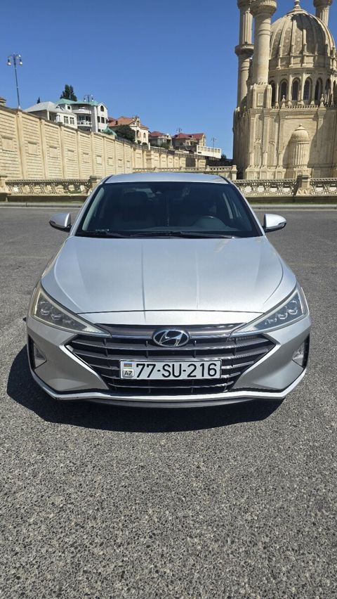 Hyundai Elantra, 2019 il — Bakı