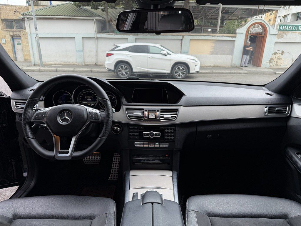 Mercedes E 250, 2.0 L, 2014 il, 189 450 km — Avtomobillər, Bakı (11)
