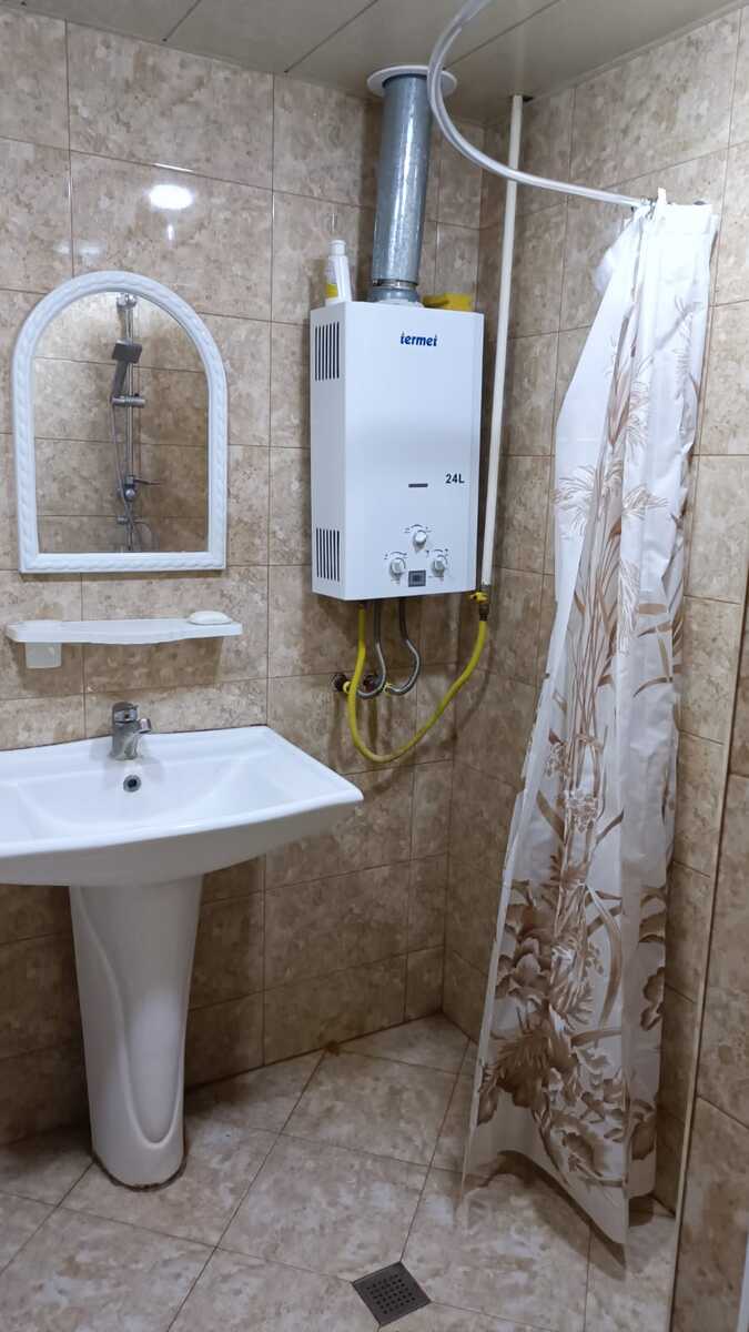 Satılır 2 otaqlı köhnə tikili 50 m² — Mənzil, Bakı (8)