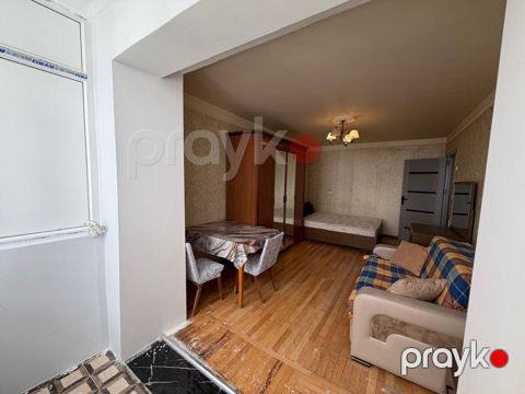 İcarəyə verilir 1 otaqlı köhnə tikili 50 m²