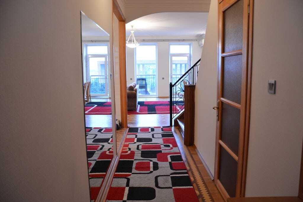 Satılır 4 otaqlı köhnə tikili 150 m² — Mənzil, Bakı (8)