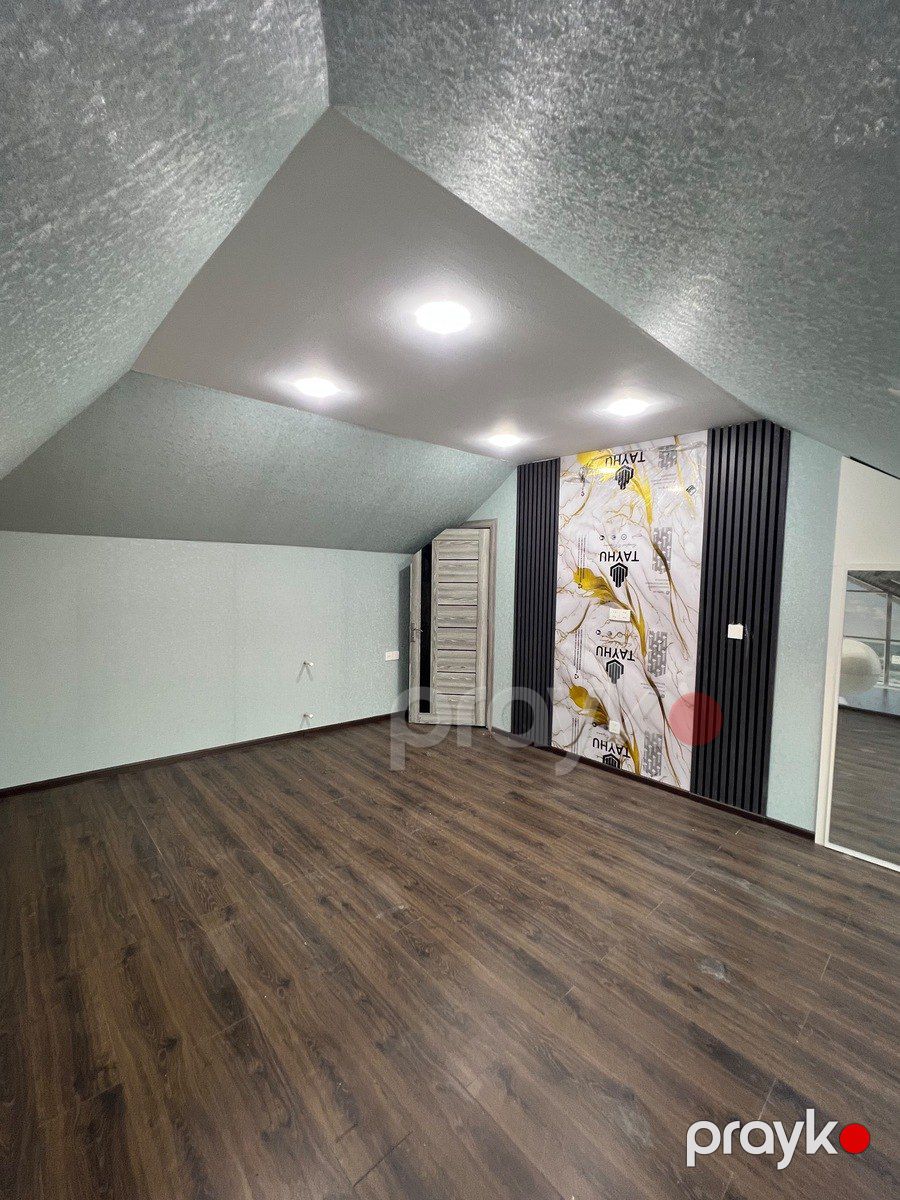 Satılır 4 otaqlı həyət evi/bağ evi 1 m² — Ev, villa, Bakı (12)