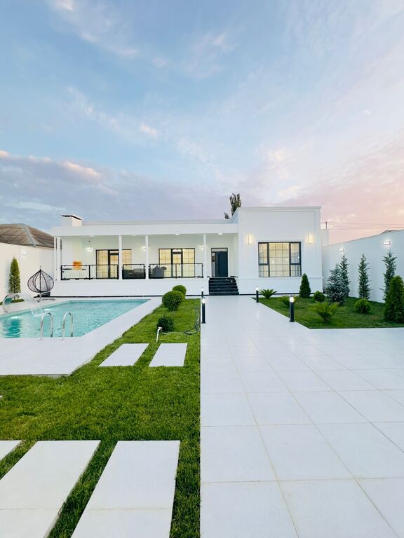 Satılır 4 otaqlı həyət evi/bağ evi 200 m² — Ev, villa, Bakı (2)