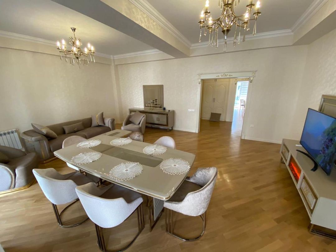 İcarəyə verilir 3 otaqlı yeni tikili 150 m² — Mənzil, Bakı (5)