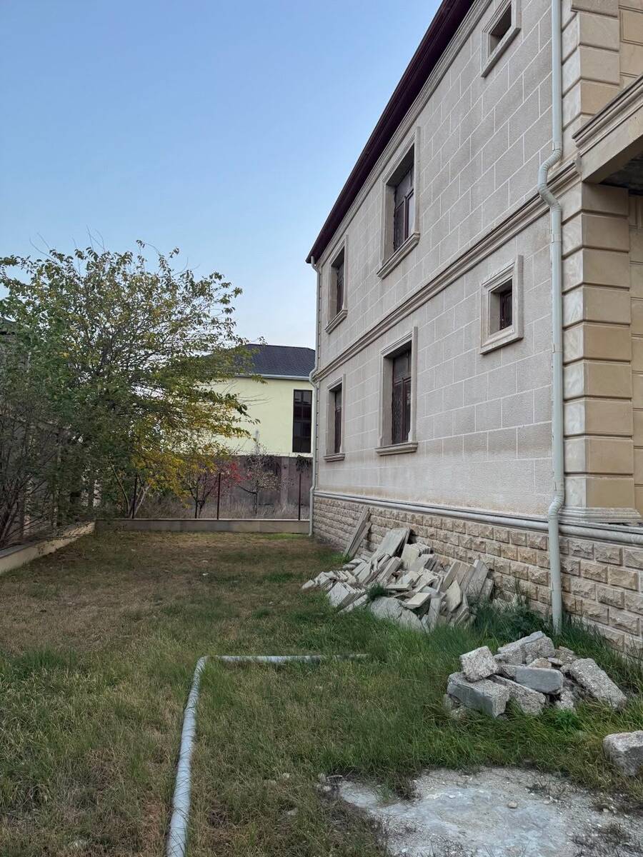 Satılır 8 otaqlı həyət evi/bağ evi 250 m² — Ev, villa, Bakı (6)
