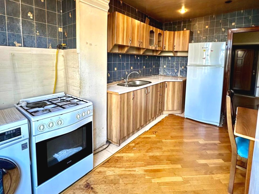 Satılır 2 otaqlı köhnə tikili 60 m² — Mənzil, Bakı (12)