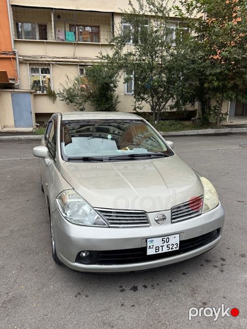 Nissan Tiida, 1.6 L, 2007 il, 320 000 km