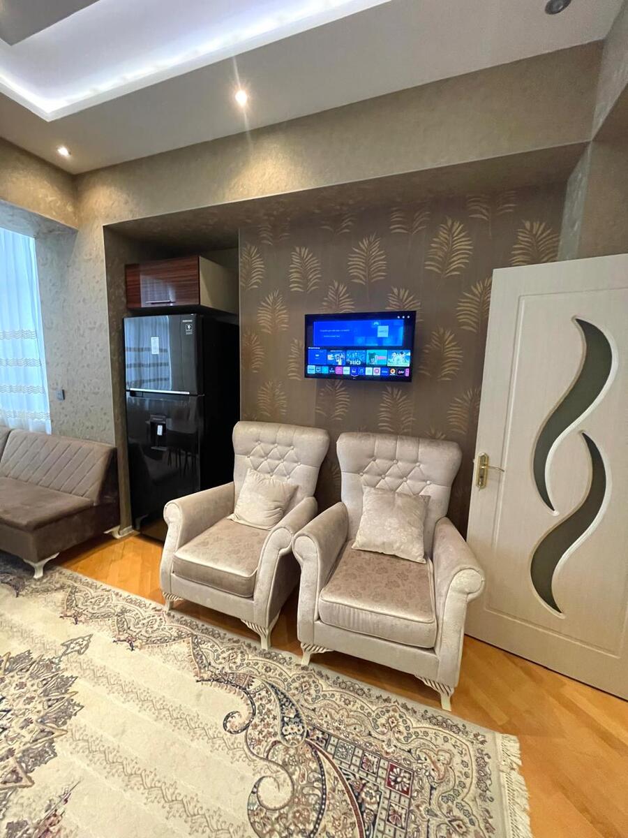 İcarəyə verilir 3 otaqlı yeni tikili 110 m² — Mənzil, Bakı (6)