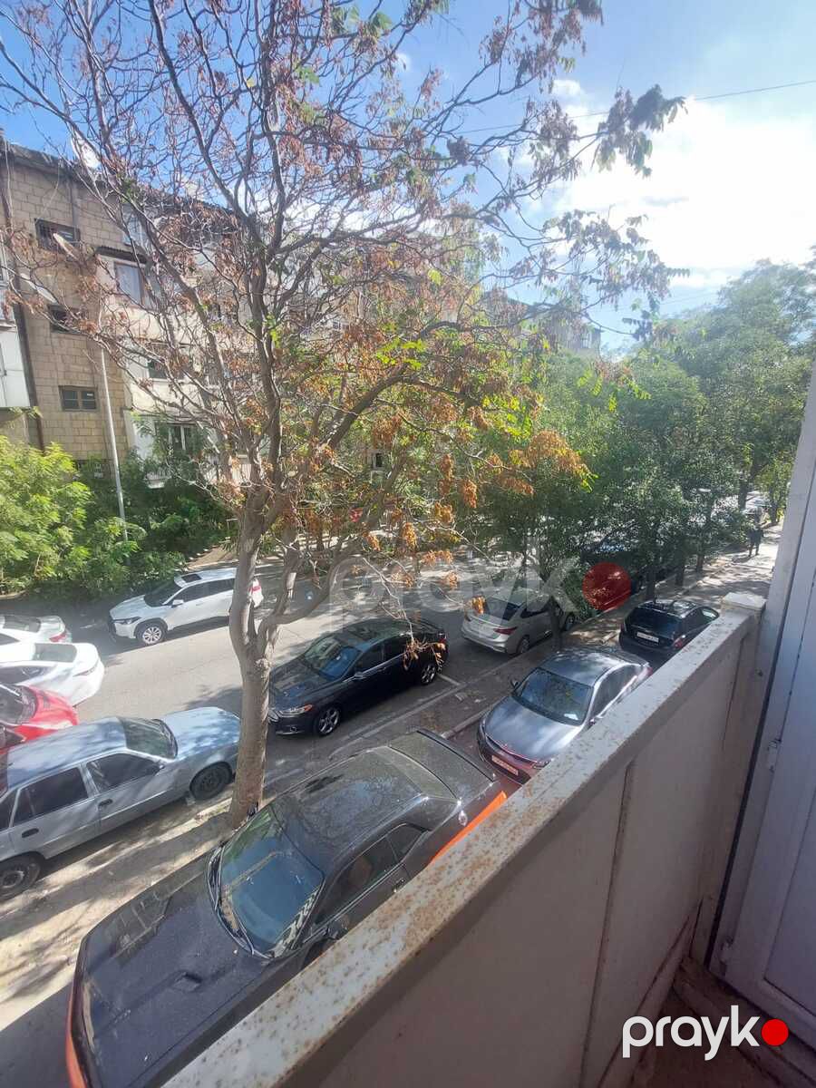 Satılır 2 otaqlı köhnə tikili 55 m² — Mənzil, Bakı (5)