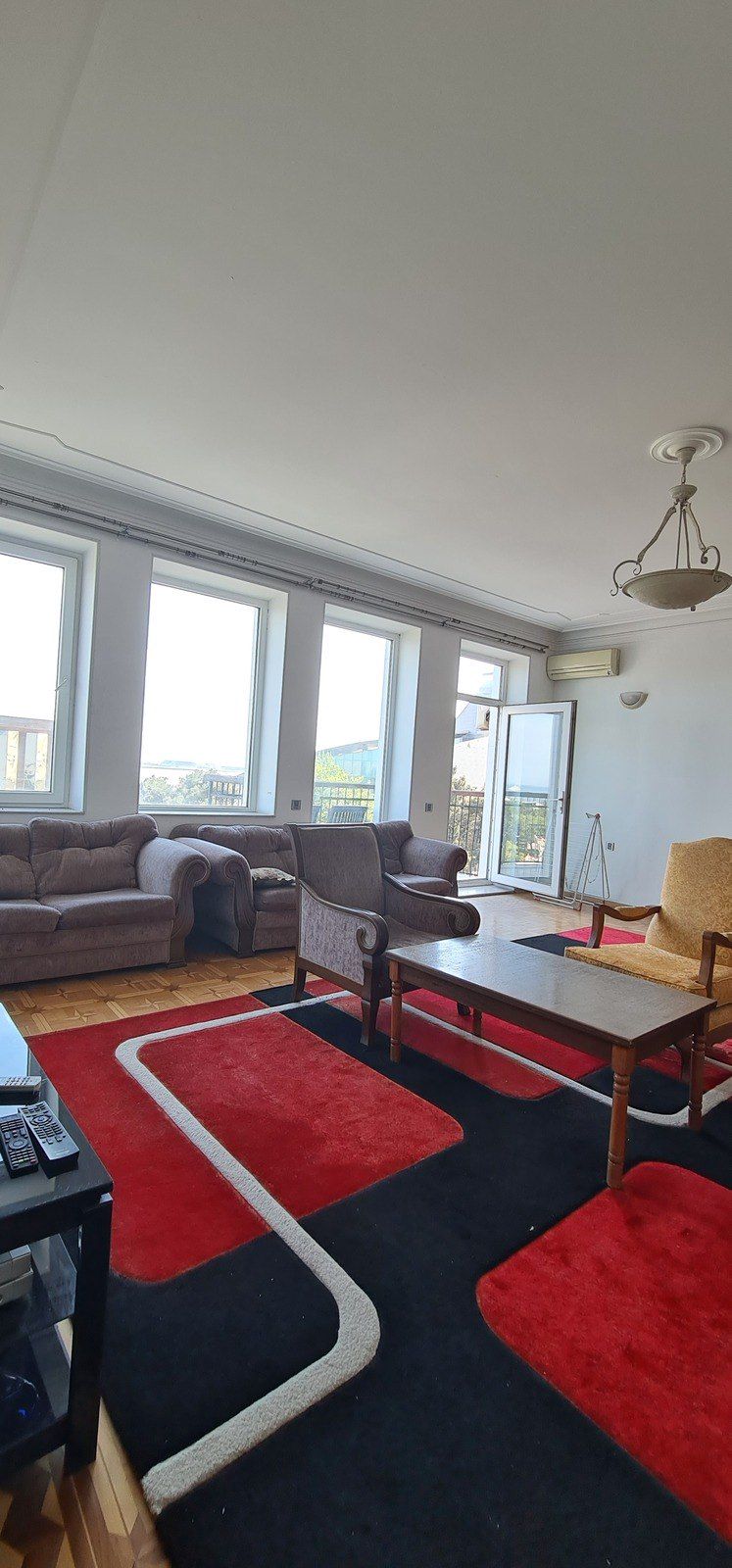 Satılır 4 otaqlı köhnə tikili 150 m² — Mənzil, Bakı (3)