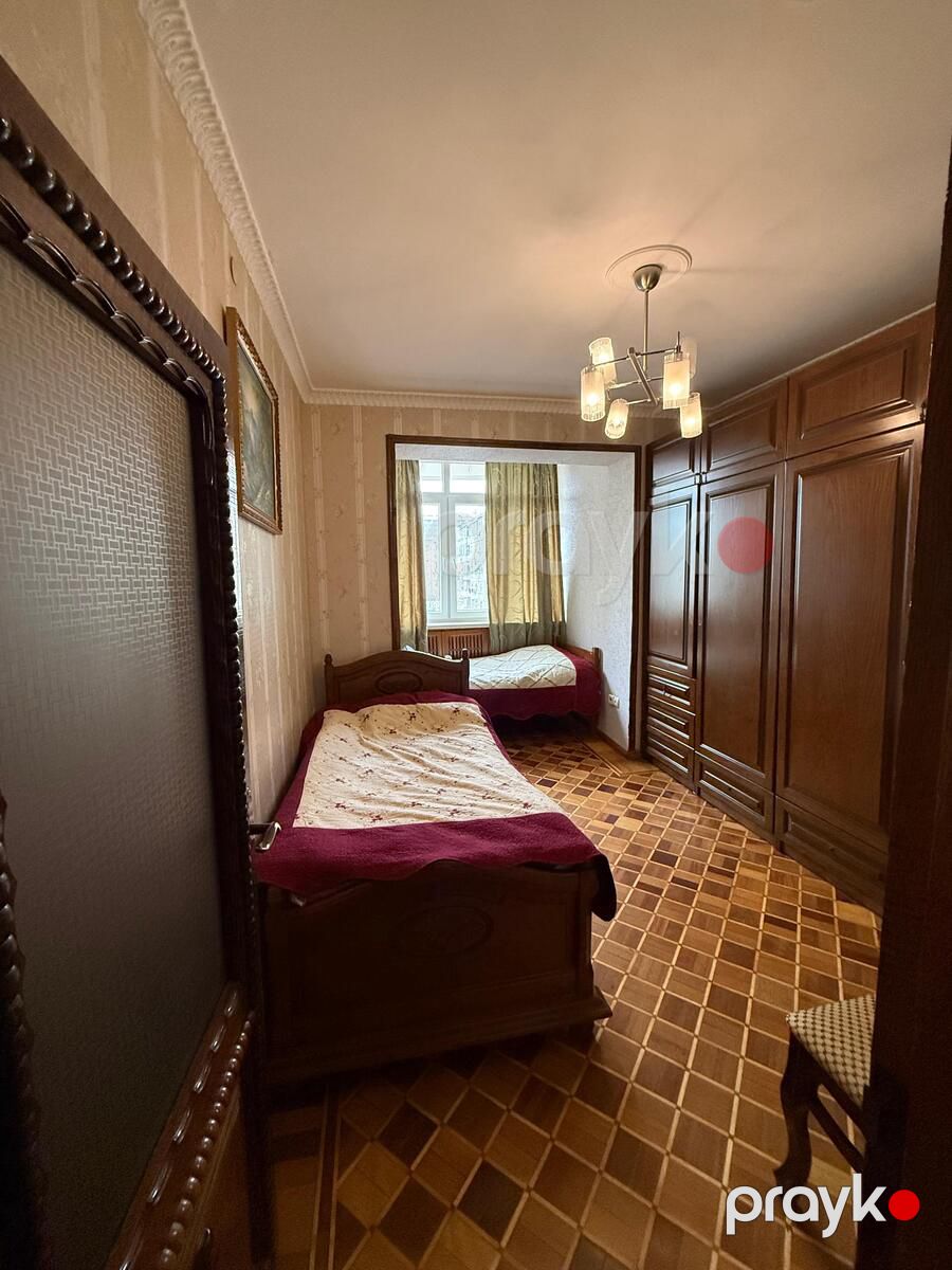 Satılır 5 otaqlı köhnə tikili 130 m² — Mənzil, Bakı (8)
