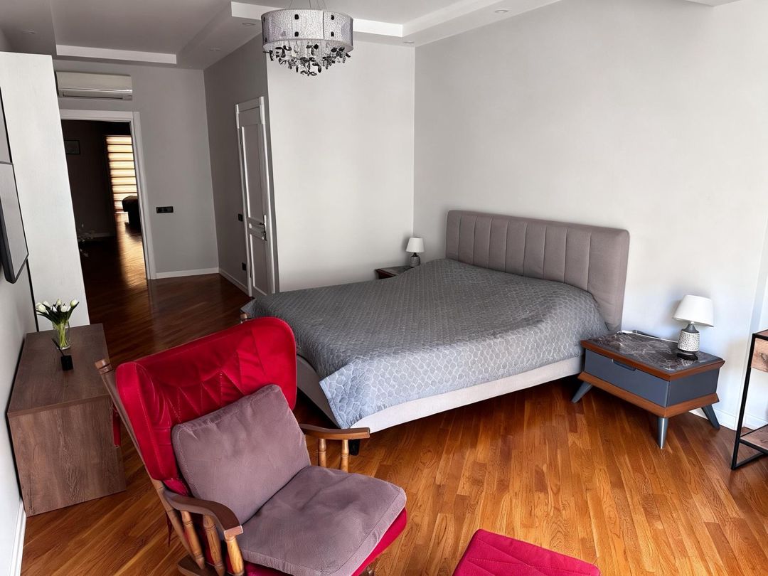 İcarəyə verilir 3 otaqlı yeni tikili 141 m² — Mənzil, Bakı (8)