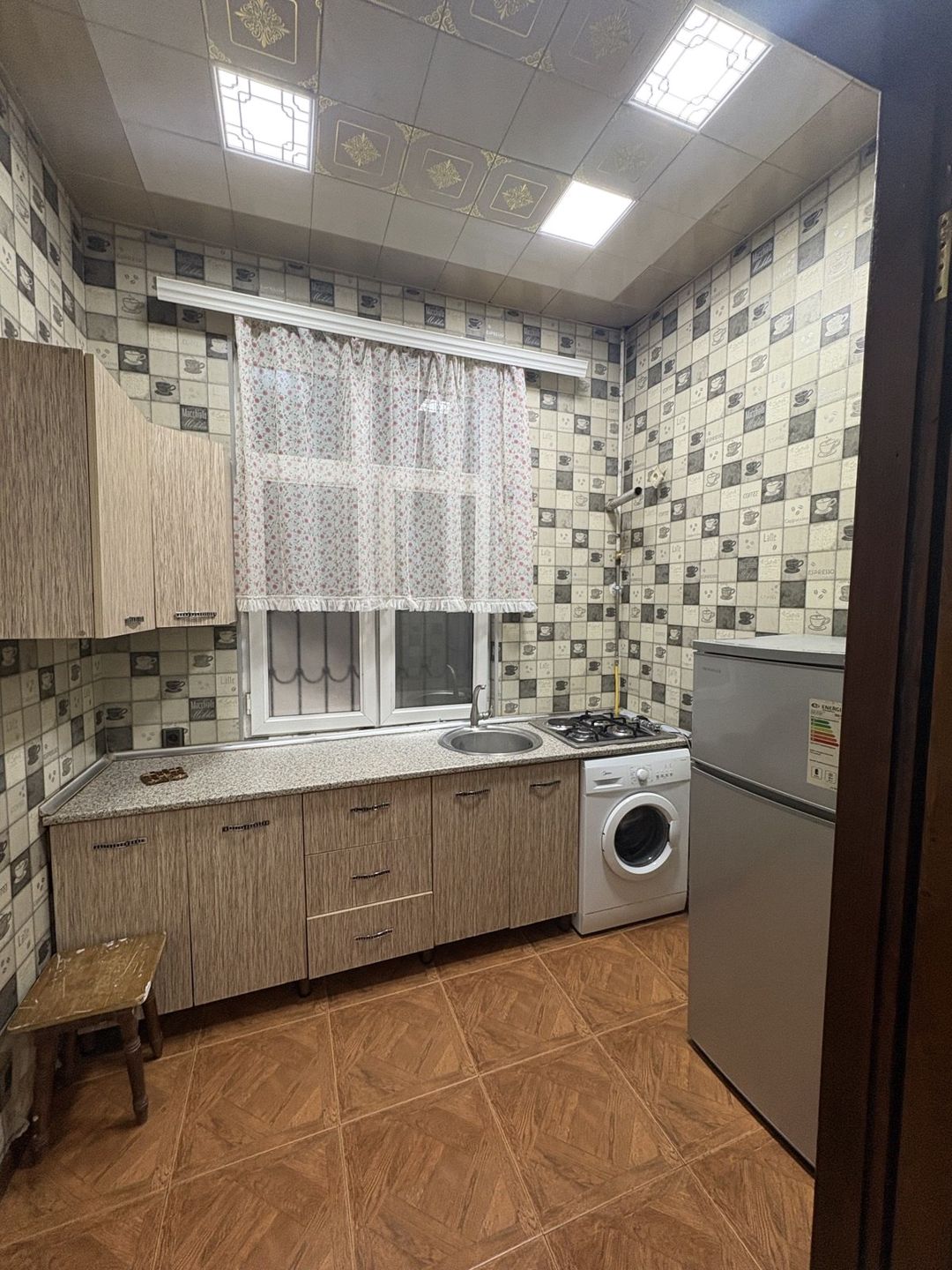 İcarəyə verilir 2 otaqlı köhnə tikili 55 m² — Mənzil, Bakı (6)