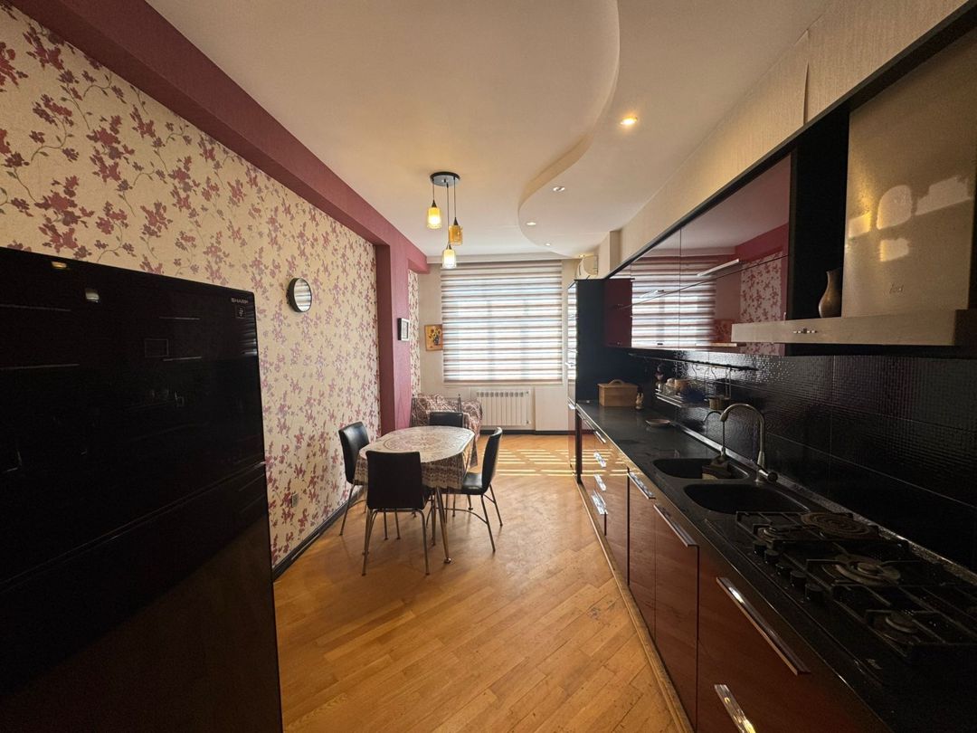 Satılır 3 otaqlı yeni tikili 130 m² — Mənzil, Bakı (8)
