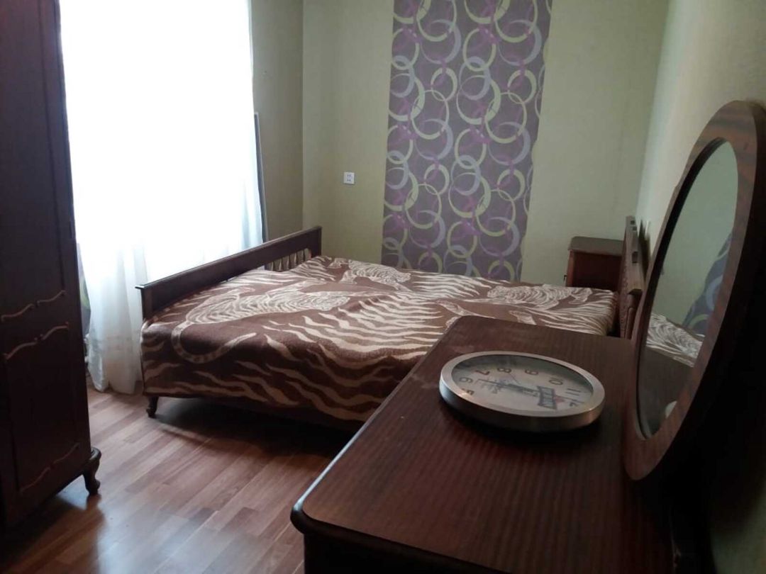 Satılır 2 otaqlı köhnə tikili 43 m² — Mənzil, Bakı (2)