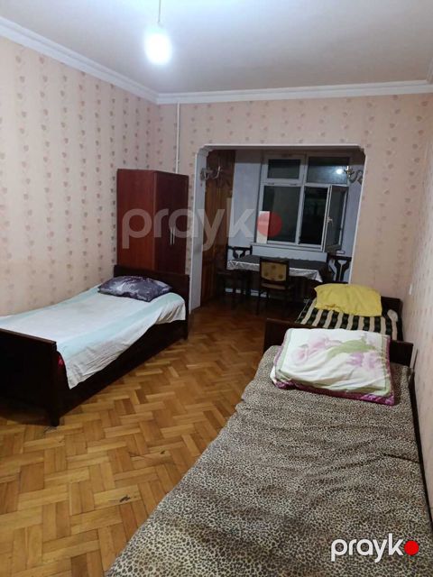 İcarəyə verilir 3 otaqlı köhnə tikili 70 m²