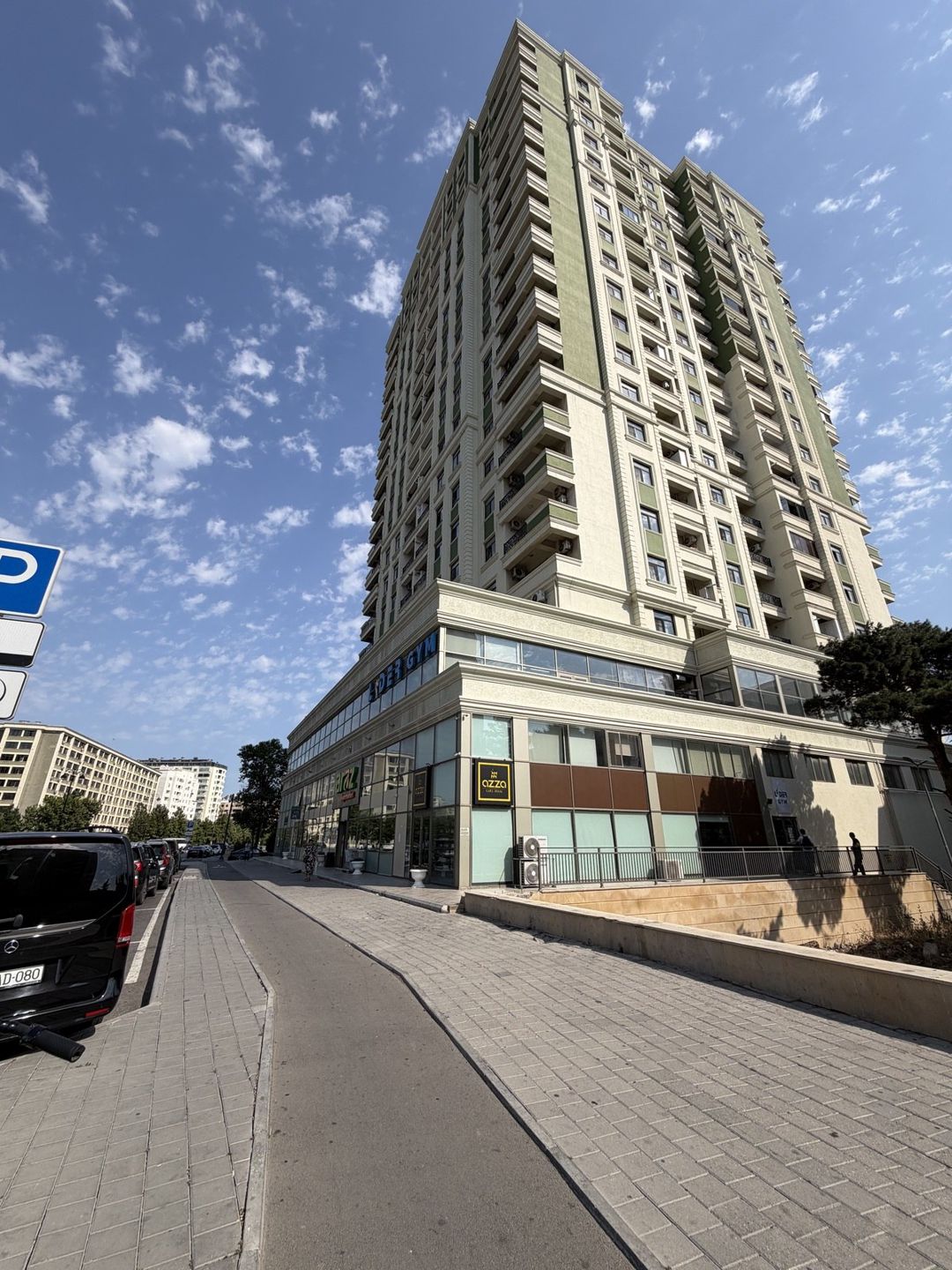 İcarəyə verilir obyekt 417 m² — Əmlak, Bakı (2)