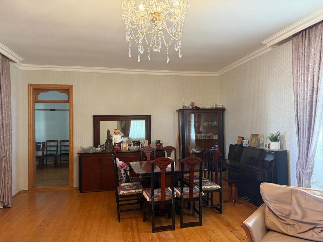 Satılır 7 otaqlı həyət evi/bağ evi 300 m² — Ev, villa, Bakı (3)