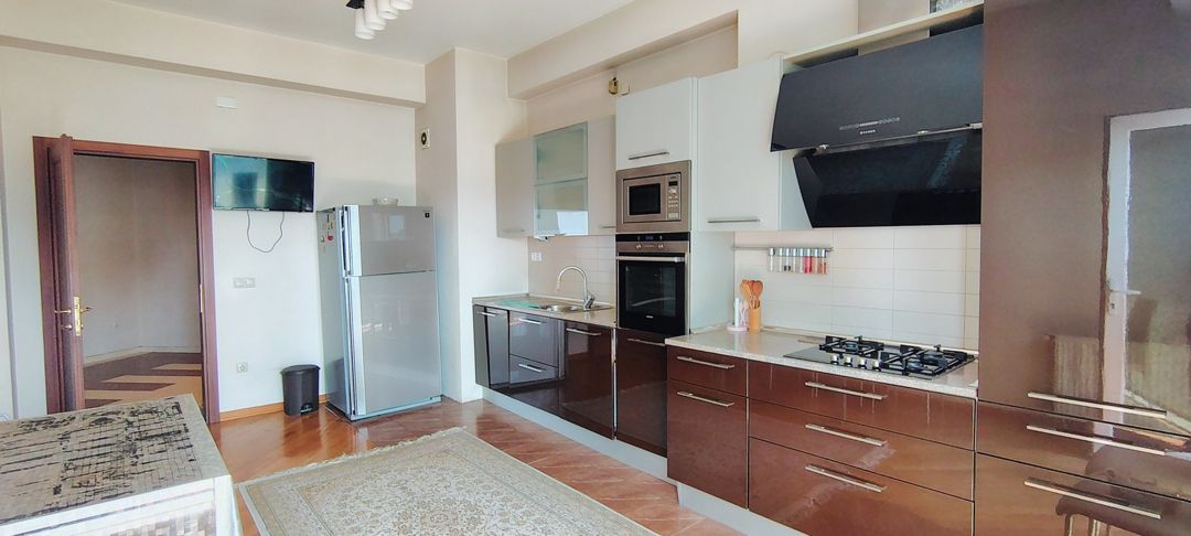 İcarəyə verilir 3 otaqlı yeni tikili 130 m² — Mənzil, Bakı (5)