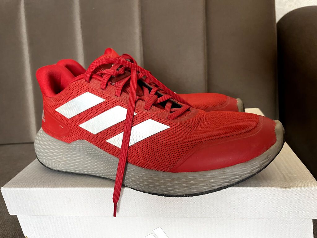Orijinal Adidas idman ayaqqabısı. Şəkillərdən də göründüyü kimi çox — Şəxsi əşyalar, Bakı (4)