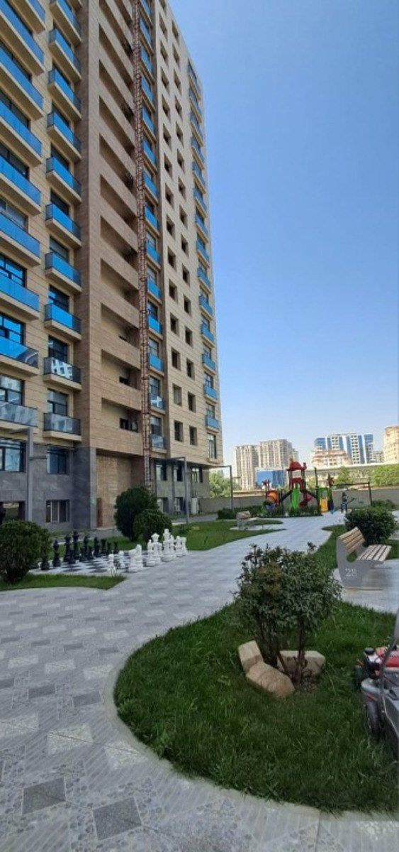 Satılır 4 otaqlı yeni tikili 195 m² — Mənzil, Bakı