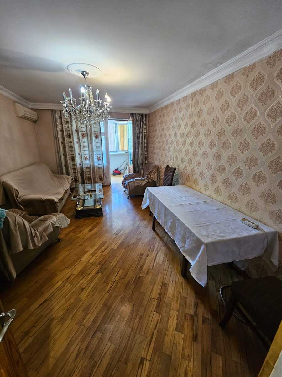 Satılır 3 otaqlı köhnə tikili 75 m² — Mənzil, Bakı (2)