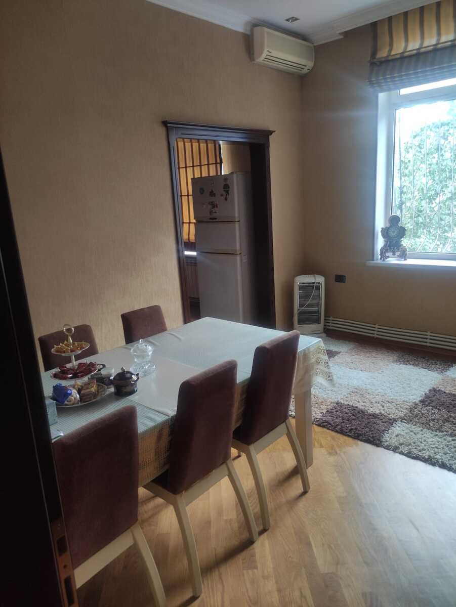 İcarəyə verilir 3 otaqlı köhnə tikili 90 m² — Mənzil, Bakı (6)