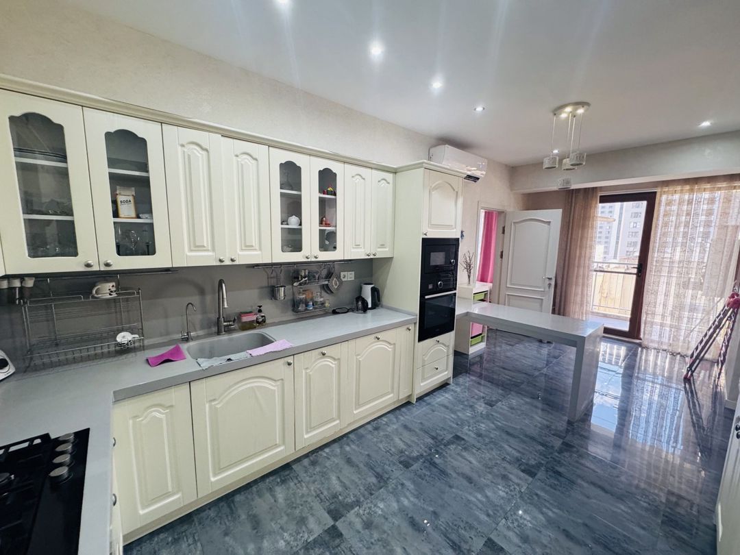İcarəyə verilir 4 otaqlı yeni tikili 145 m² — Mənzil, Bakı (6)
