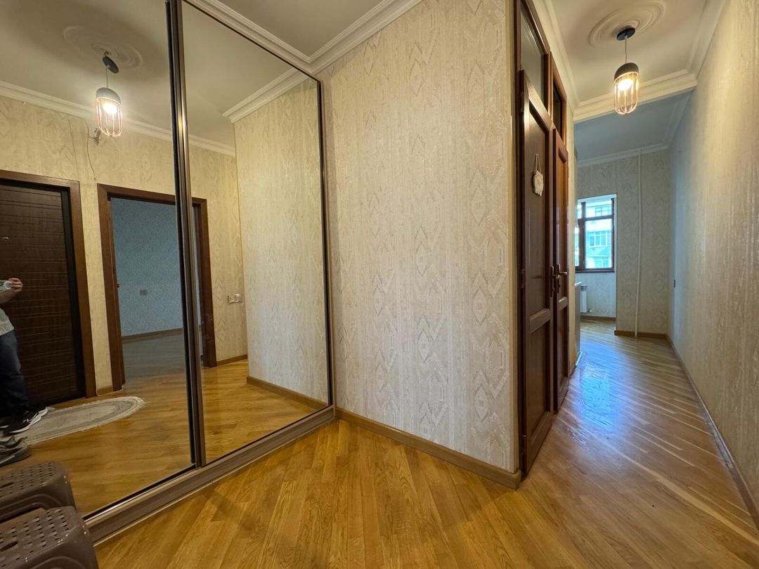 Satılır 2 otaqlı köhnə tikili 65 m² — Mənzil, Bakı (12)