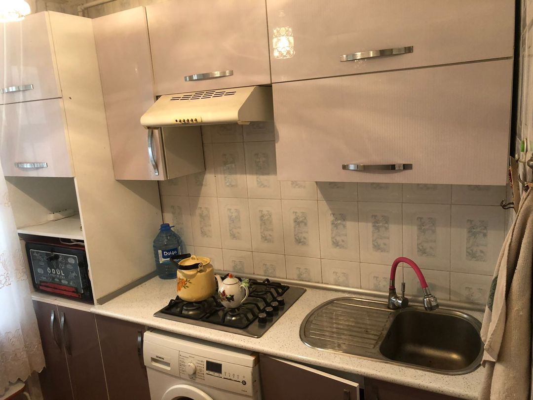 İcarəyə verilir 3 otaqlı köhnə tikili 80 m² — Mənzil, Bakı (9)