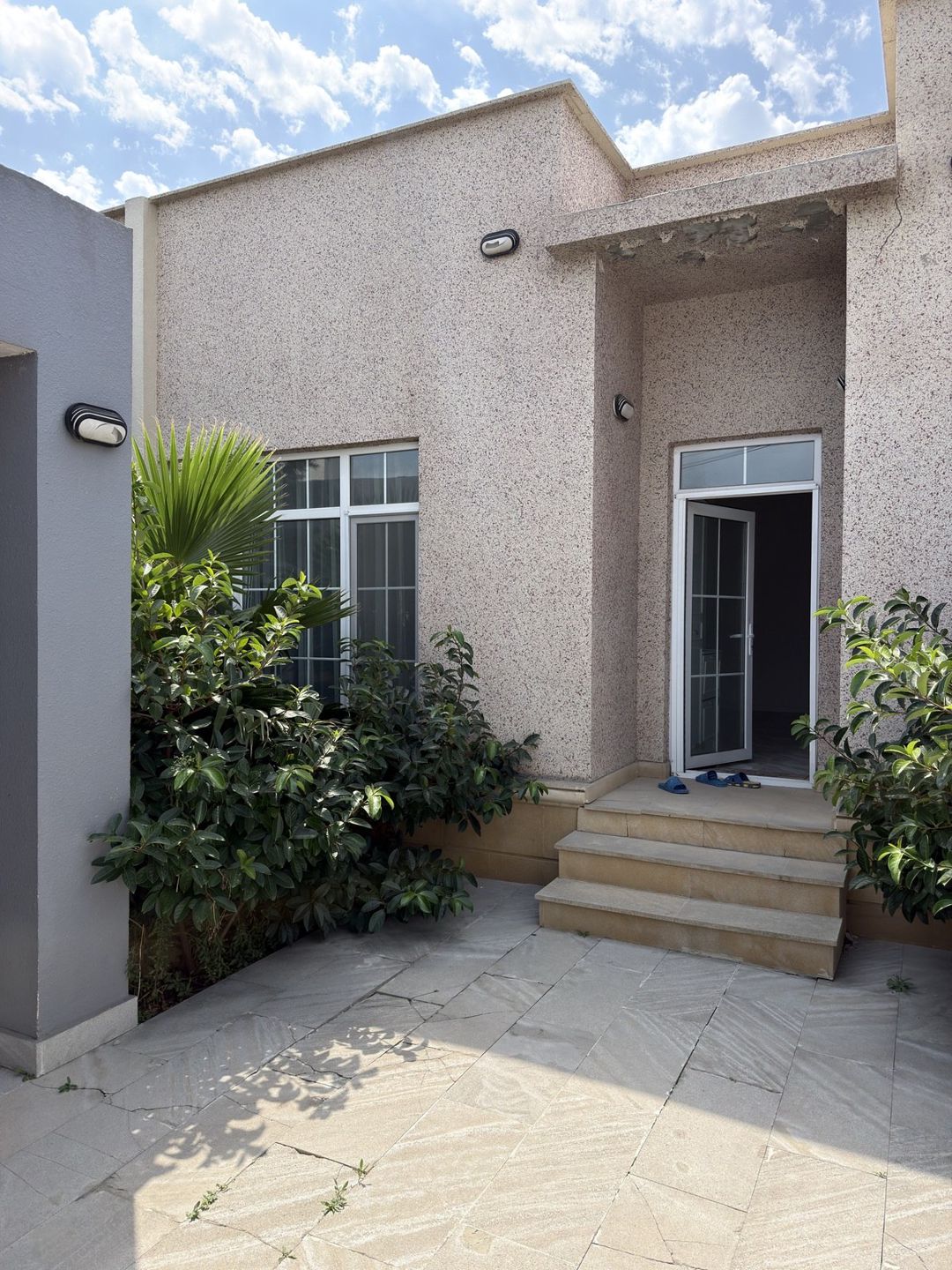 Satılır 4 otaqlı həyət evi/bağ evi 130 m² — Ev, villa, Bakı (2)