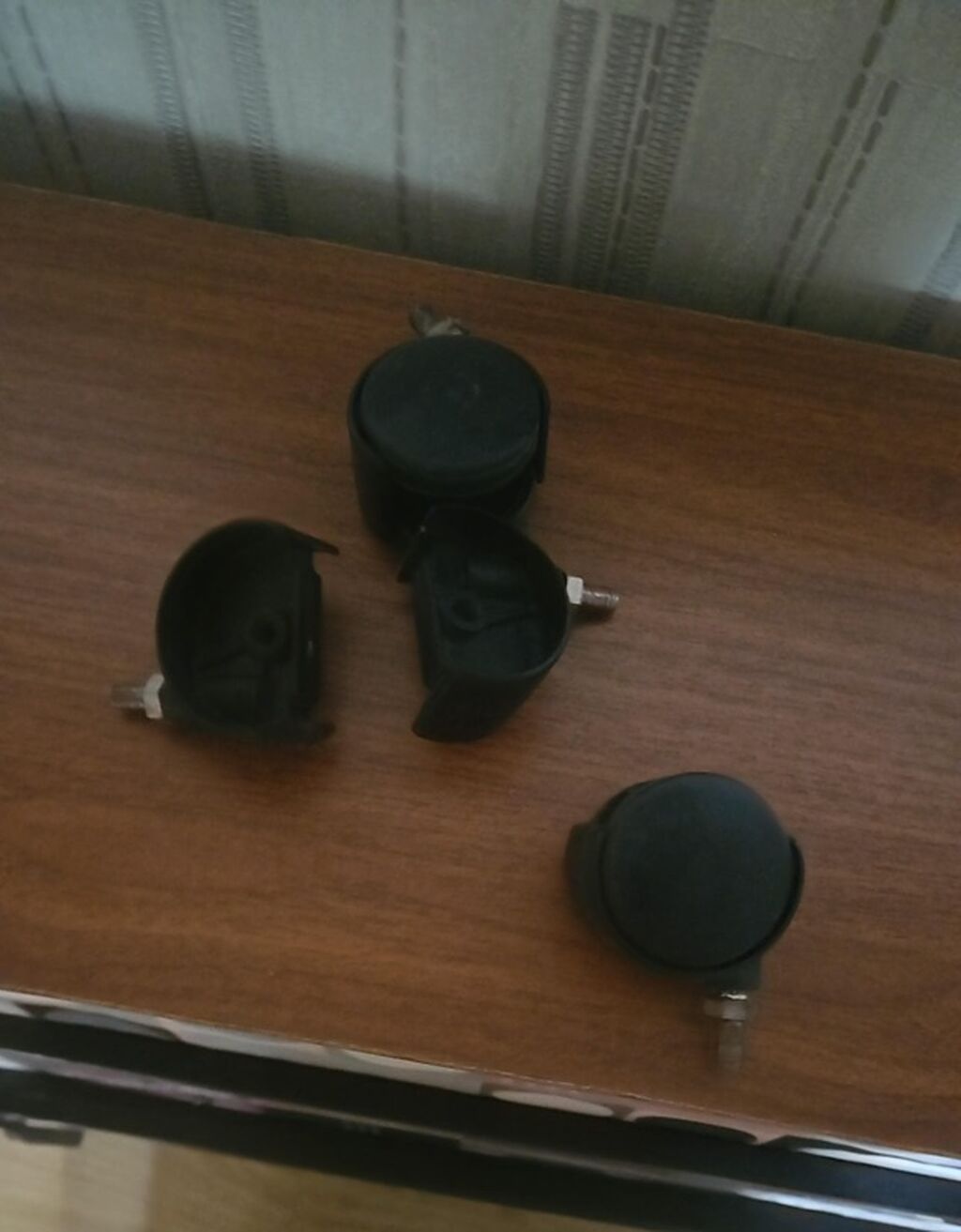 Ayaqları xarabdıQatlanan tək nəfərlik çarpayı. Metal karkaslı — Mebel, Bakı (3)