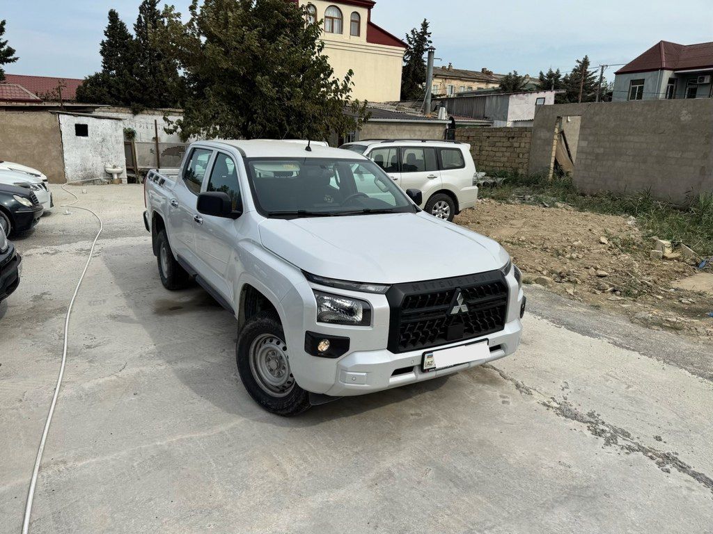 Mitsubishi L200, 2.4 L, 2024 il, 122 680 km — Avtomobillər, Bakı (5)