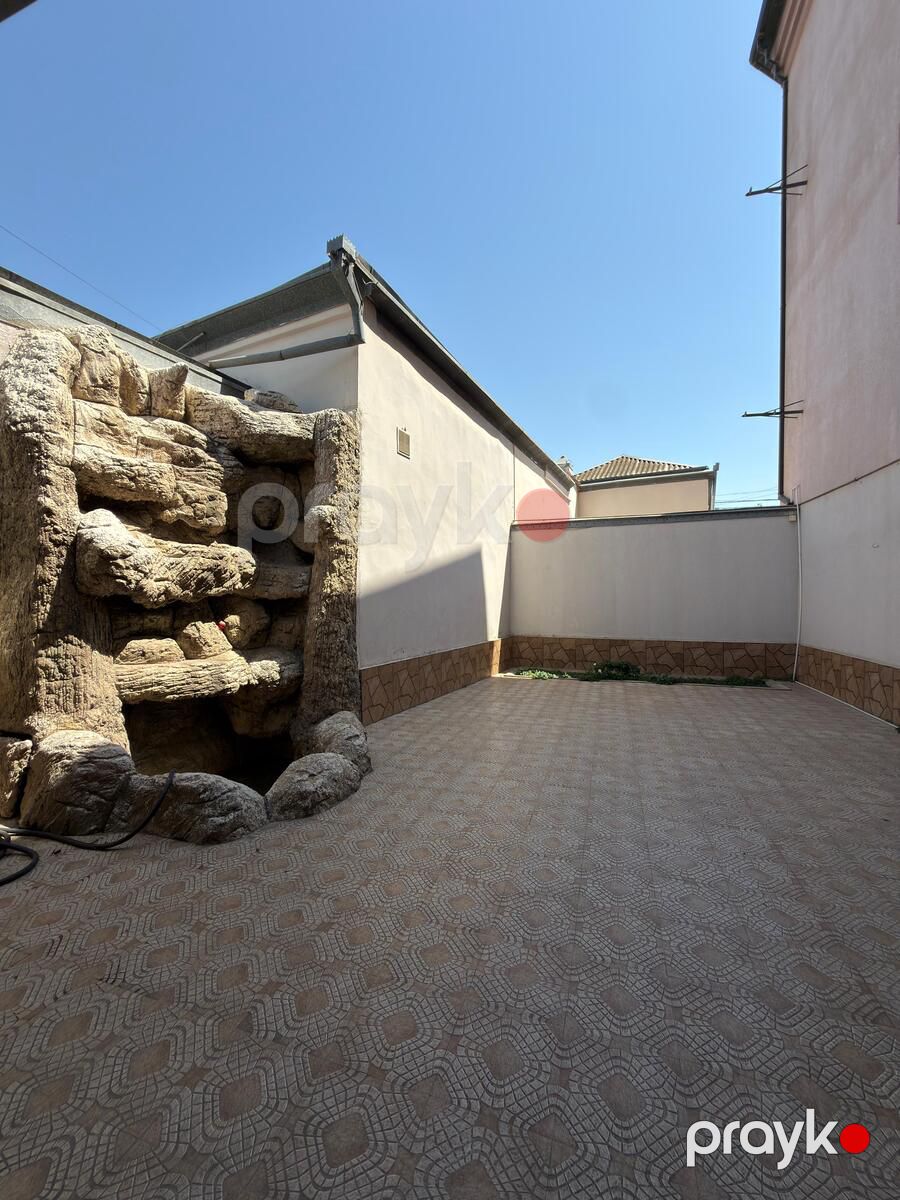 Satılır 11 otaqlı həyət evi/bağ evi 750 m² — Ev, villa, Bakı (3)