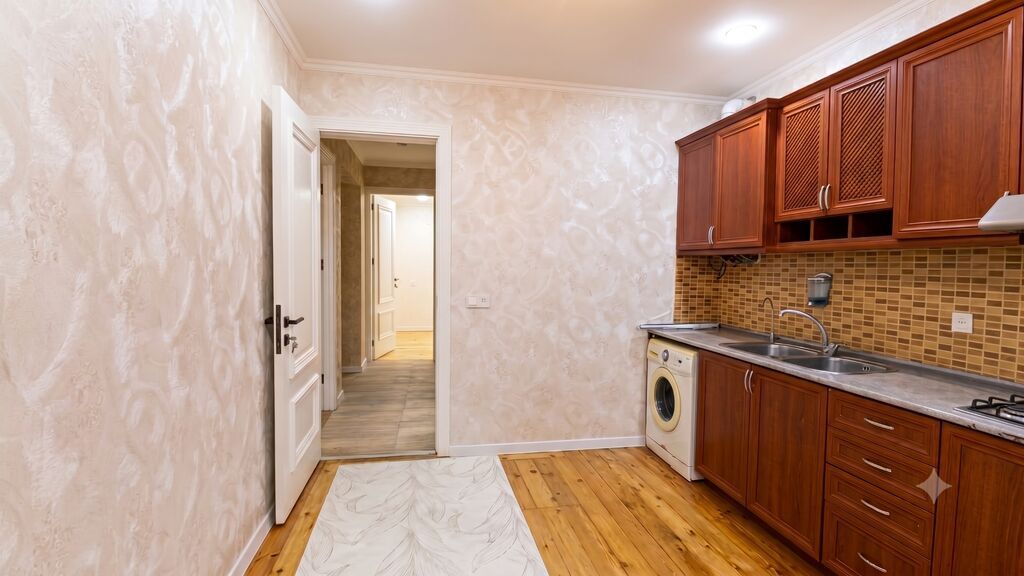 5 otaqlı, 138 kv. m, Yeni təmirli — Daşınmaz əmlak, Bakı (4)