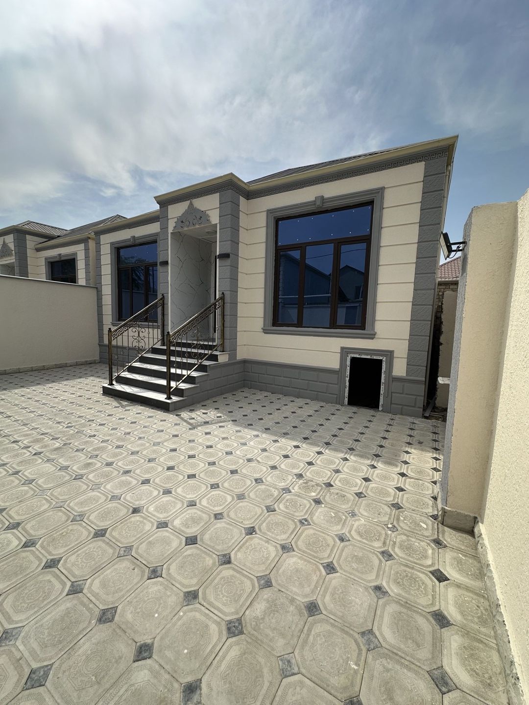 Satılır 4 otaqlı həyət evi/bağ evi 125 m² — Ev, villa, Bakı (2)