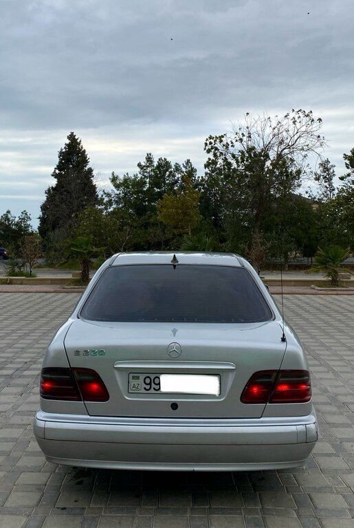 Mercedes E 200, 2.2 L, 1999 il, 257 481 km — Avtomobillər, Şirvan (12)