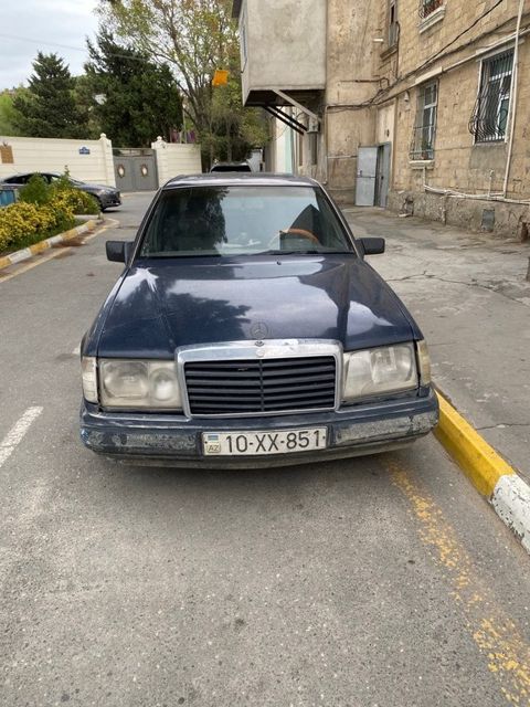 Mercedes E 220, 2.2 L, 1993 il, 558 459 km — Sumqayıt
