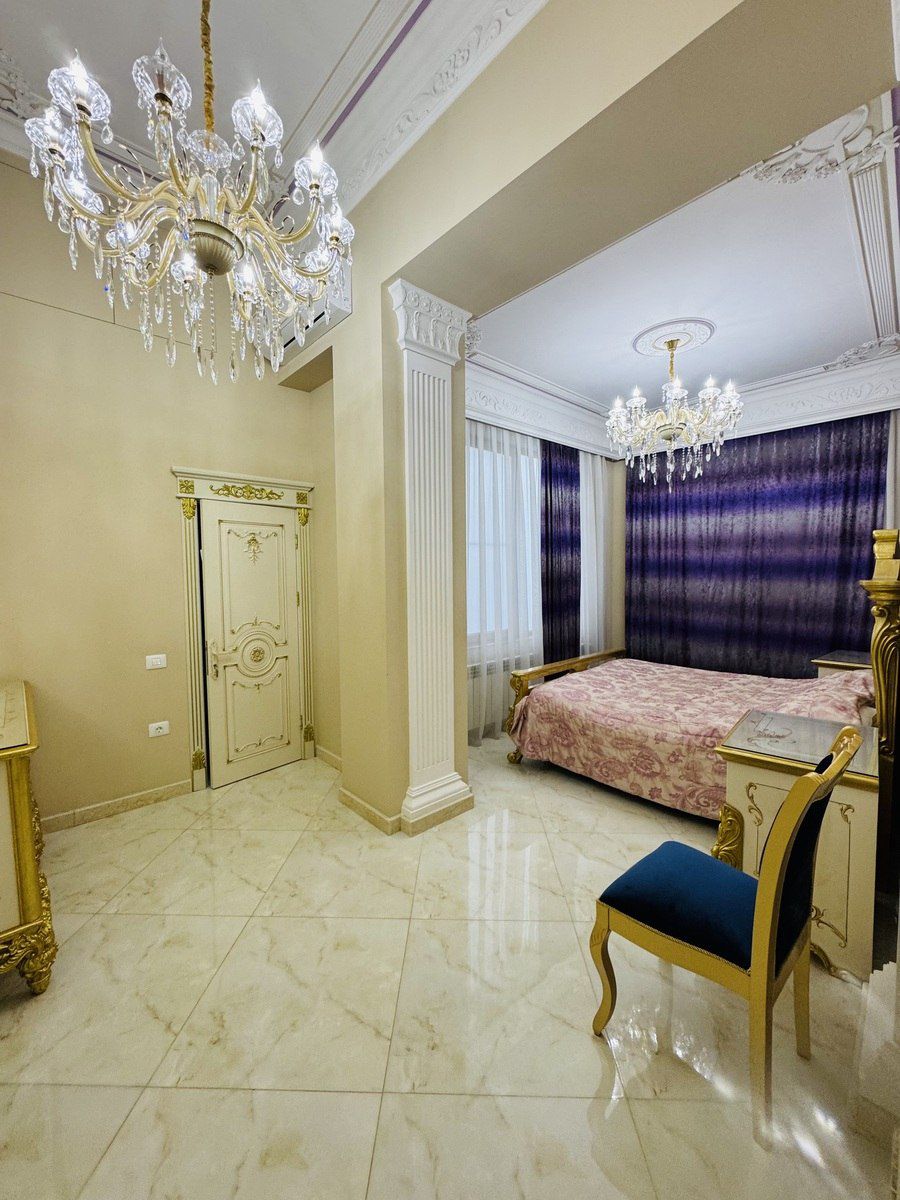 Satılır 3 otaqlı köhnə tikili 130 m² — Mənzil, Bakı (11)