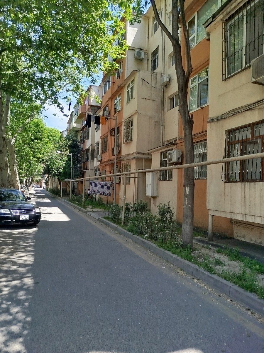 Satılır 3 otaqlı köhnə tikili 67 m² — Mənzil, Bakı (2)