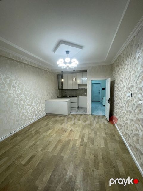 Satılır 2 otaqlı yeni tikili 70 m²