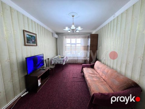 Satılır 3 otaqlı köhnə tikili 80 m²