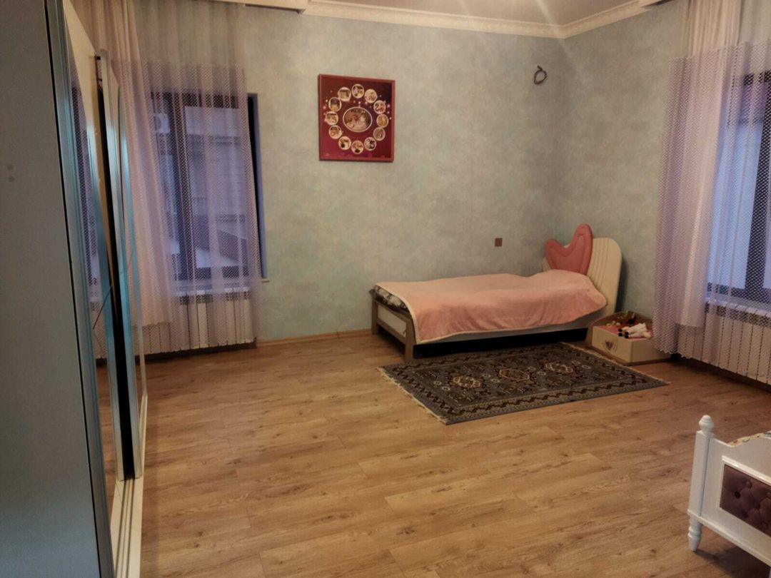 Satılır 10 otaqlı həyət evi/bağ evi 400 m² — Ev, villa, Bakı (6)