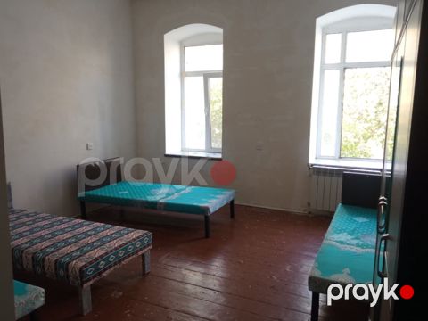 İcarəyə verilir 2 otaqlı köhnə tikili 50 m²