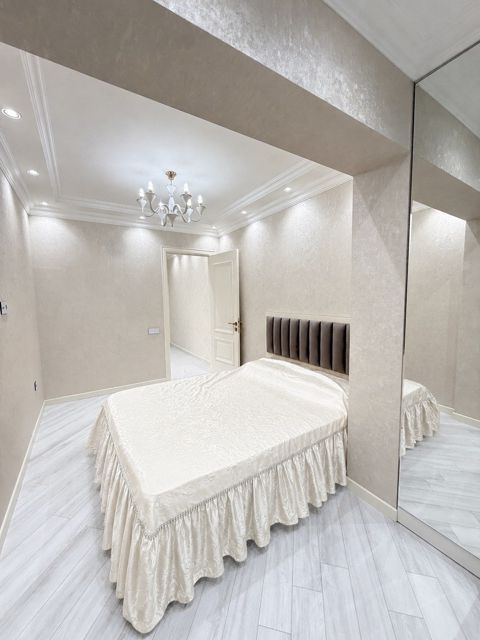 Satılır 2 otaqlı köhnə tikili 45 m² — Bakı