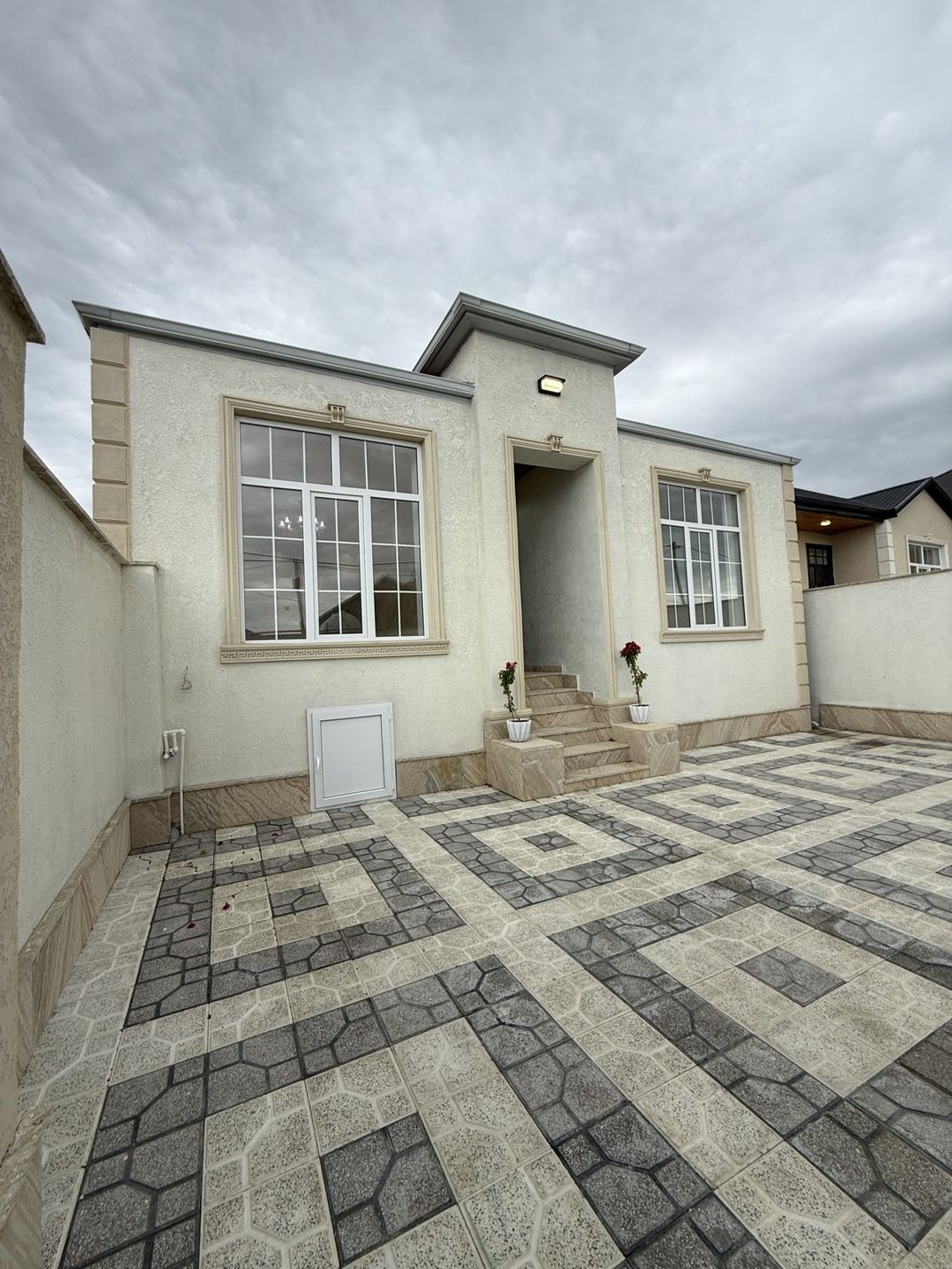 Satılır 3 otaqlı həyət evi/bağ evi 100 m² — Ev, villa, Bakı (2)
