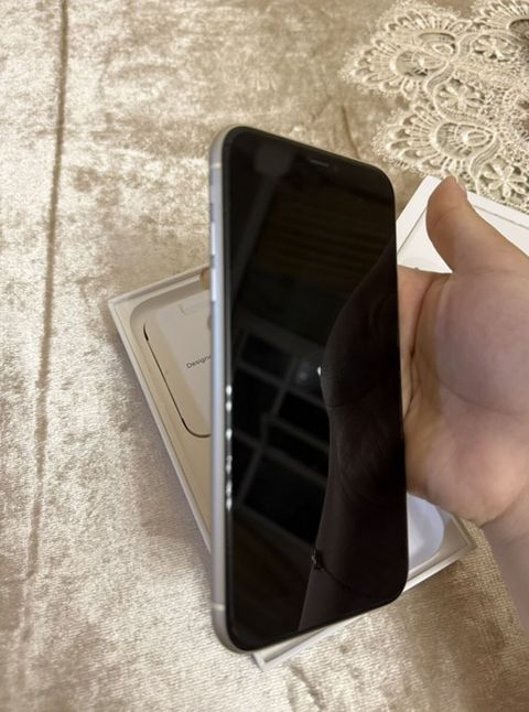IPhone 11, Ağ, Face ID — Bakı