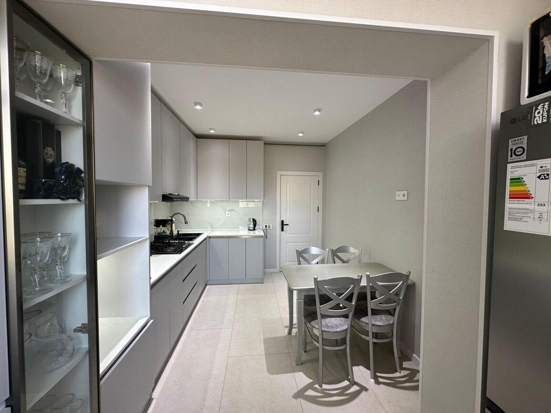 Satılır 2 otaqlı köhnə tikili 63 m² — Mənzil, Bakı (6)