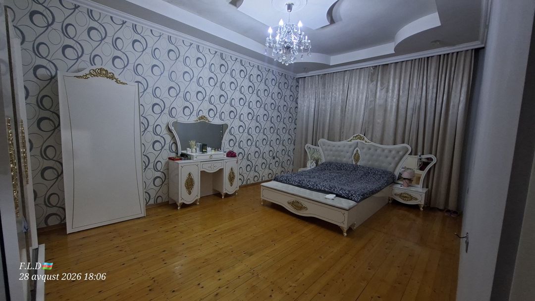 Satılır 4 otaqlı həyət evi/bağ evi 250 m² — Ev, villa, Bakı (11)